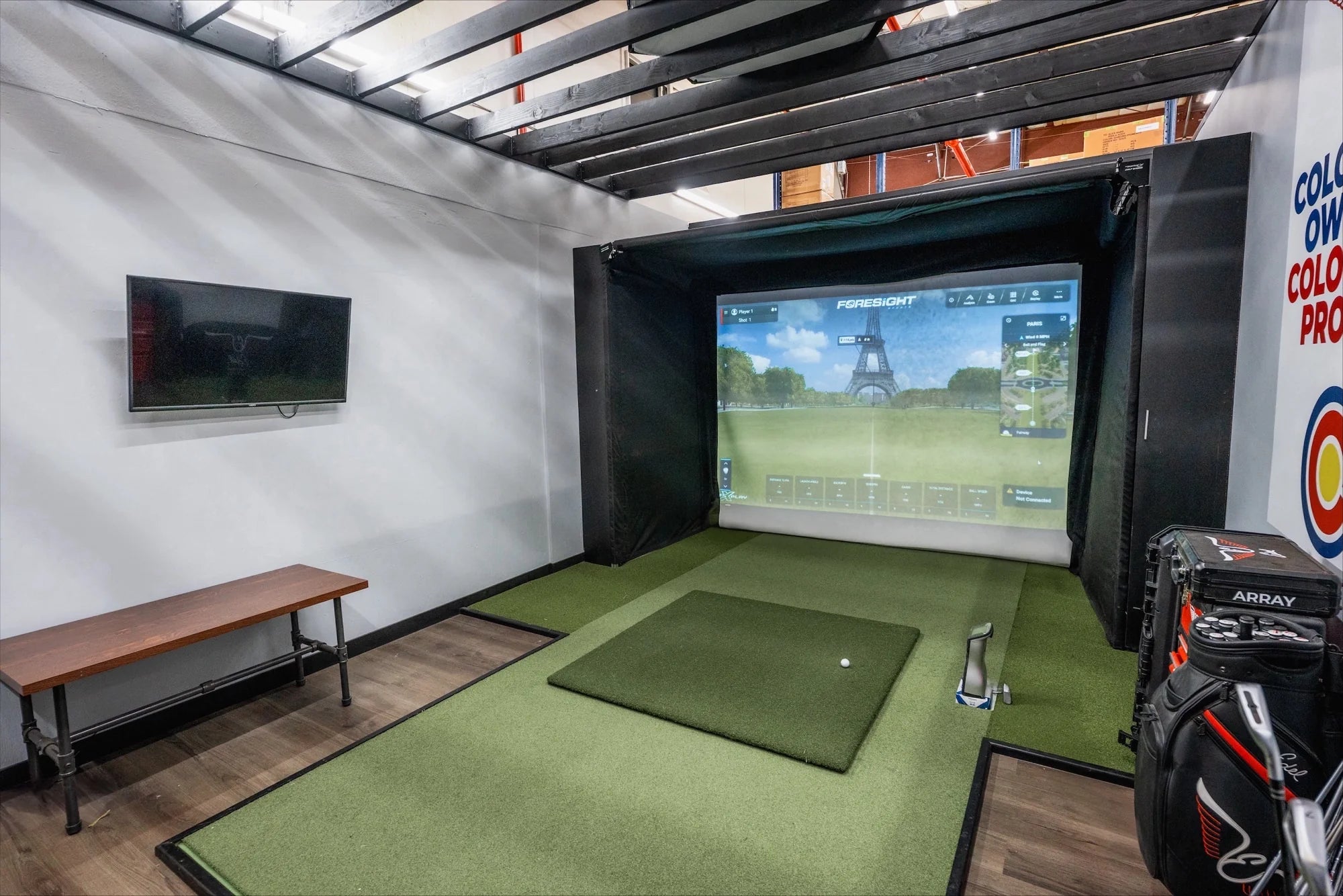 Parlour Series Golf Enclosure