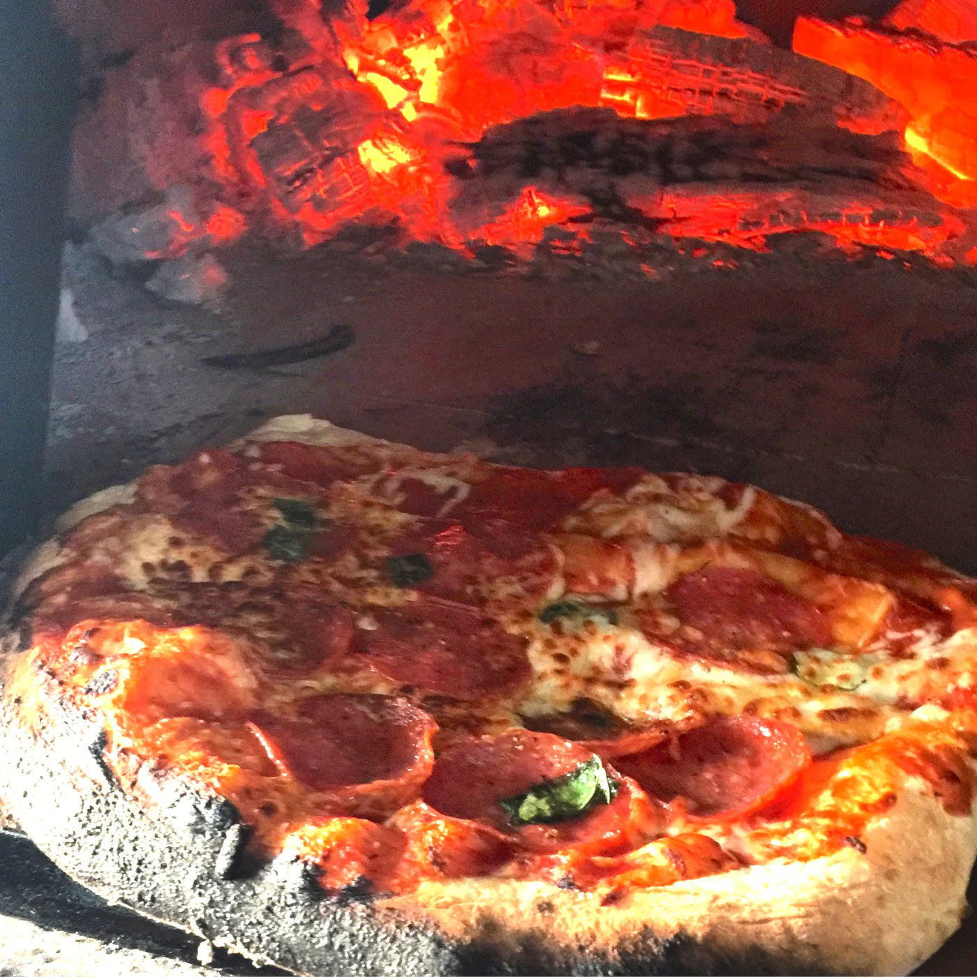 MAXIMUS PRIME LARGE PORTABLE PIZZA OVEN RED