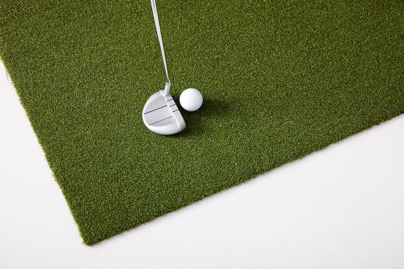 SKYTRAK Golf Simulator | Premium Studio