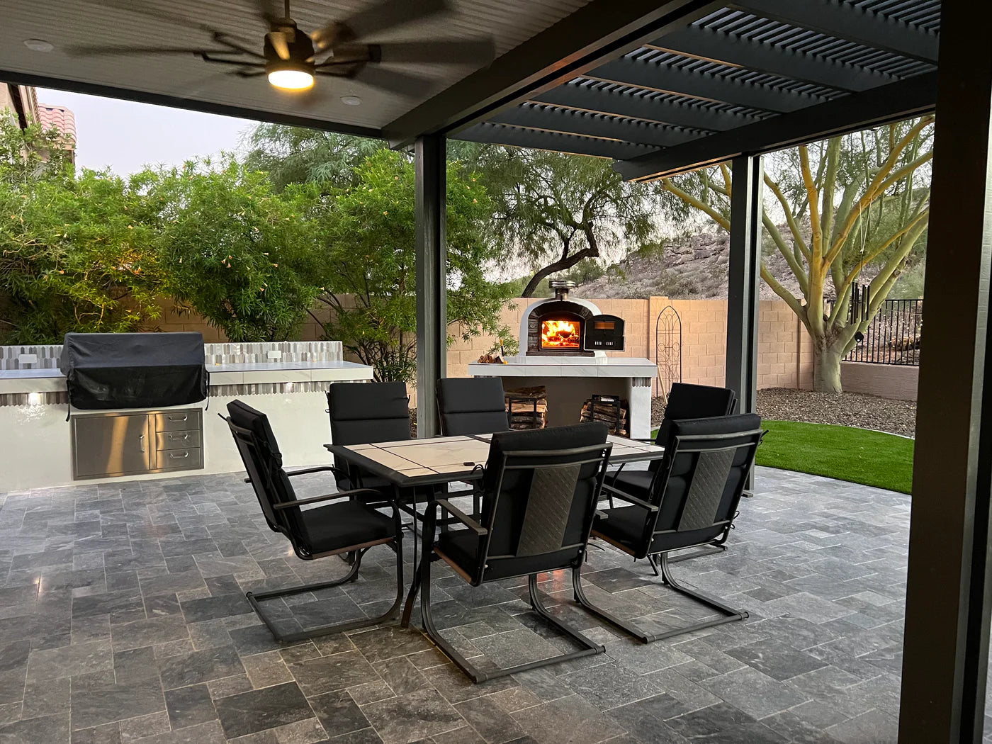 VENTURA "PRETO" PREMIUM PIZZA OVEN