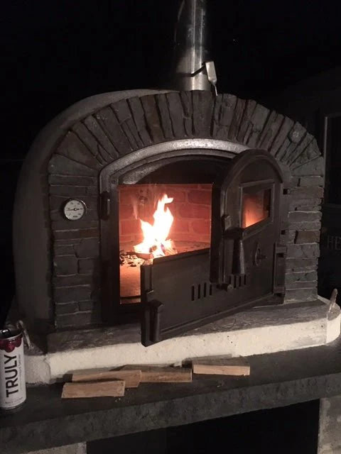 VENTURA "PRETO" PREMIUM PIZZA OVEN