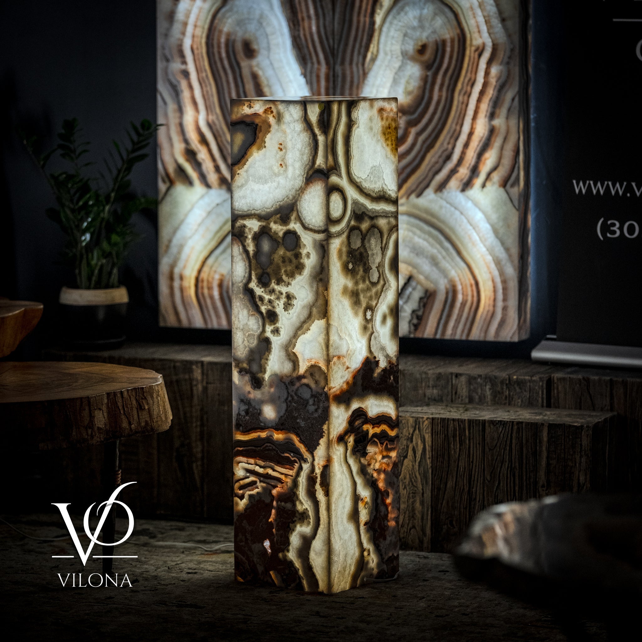 Sahara Onyx Floor Lamp - Exotic - Polished - Medium - 47.5"H x 12"W - Square - #4