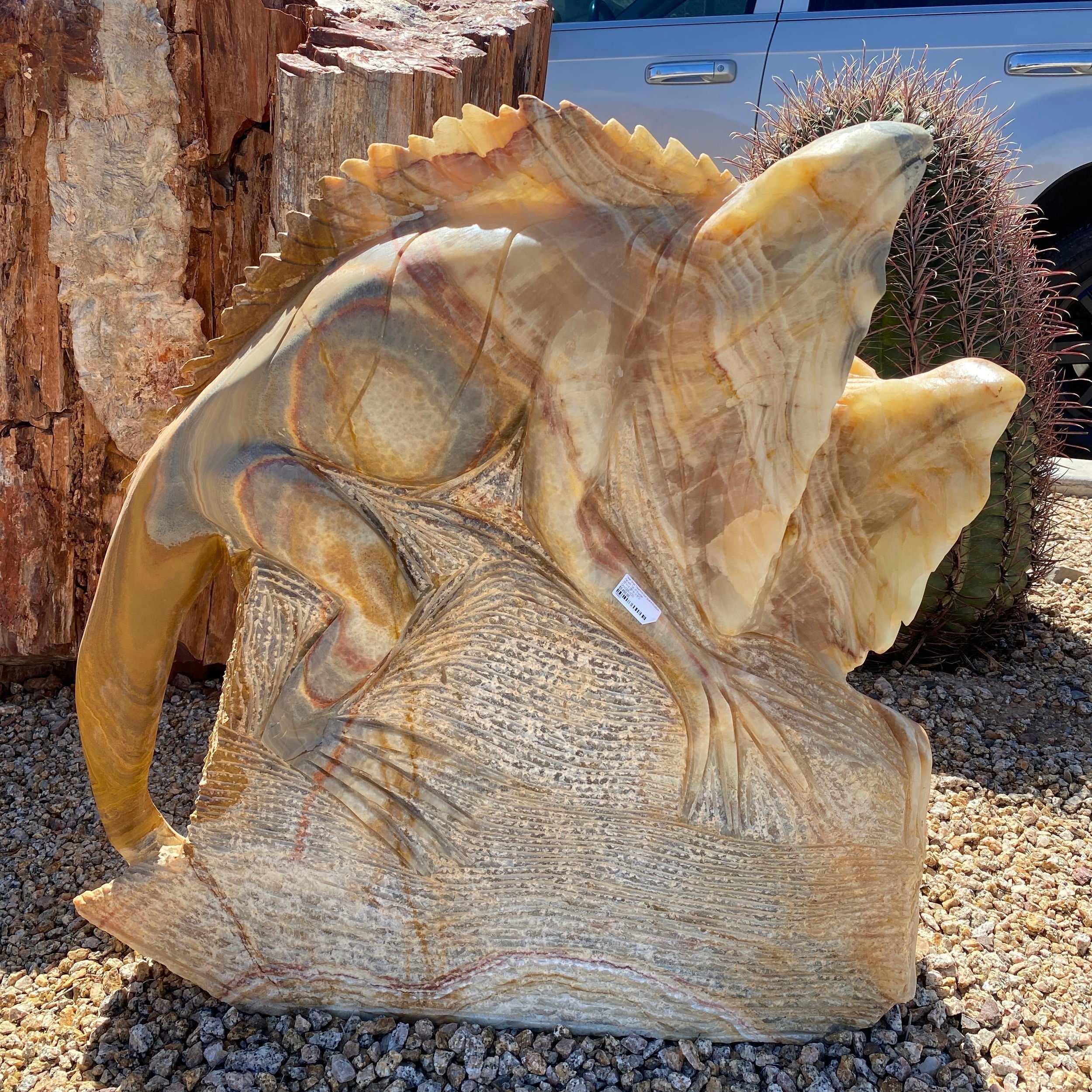 Talan Onyx Travertine Duo Iguana Sculpture - Flat with Tail off Boulder