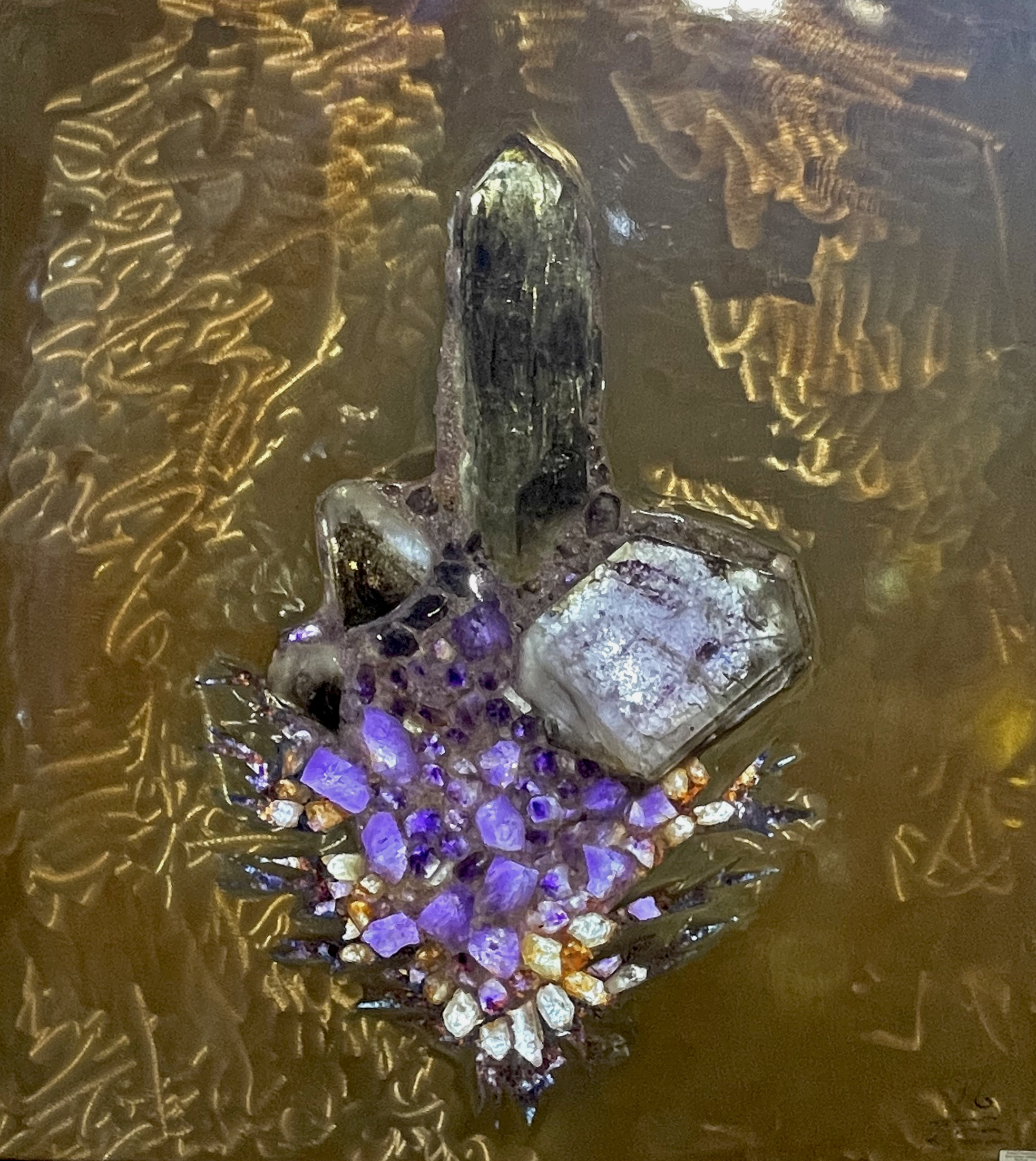 Illuminated Raised Smoky Quartz Amethyst Gemscape