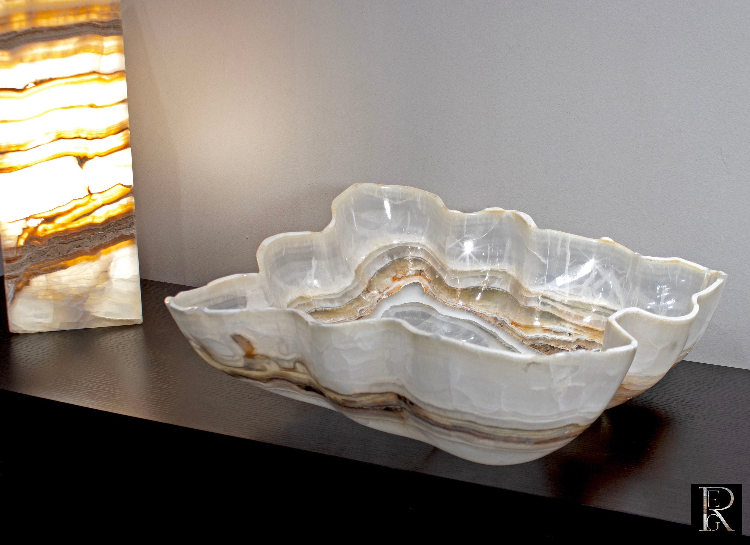 Pearlescent Onyx Vessel