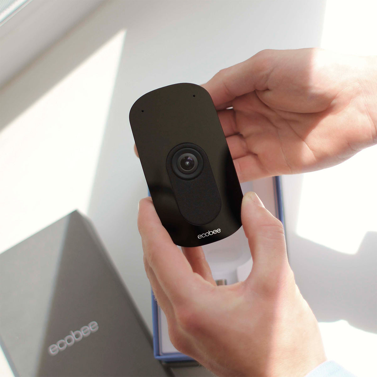 EBSCV01 - ecobee SmartCamera with voice control