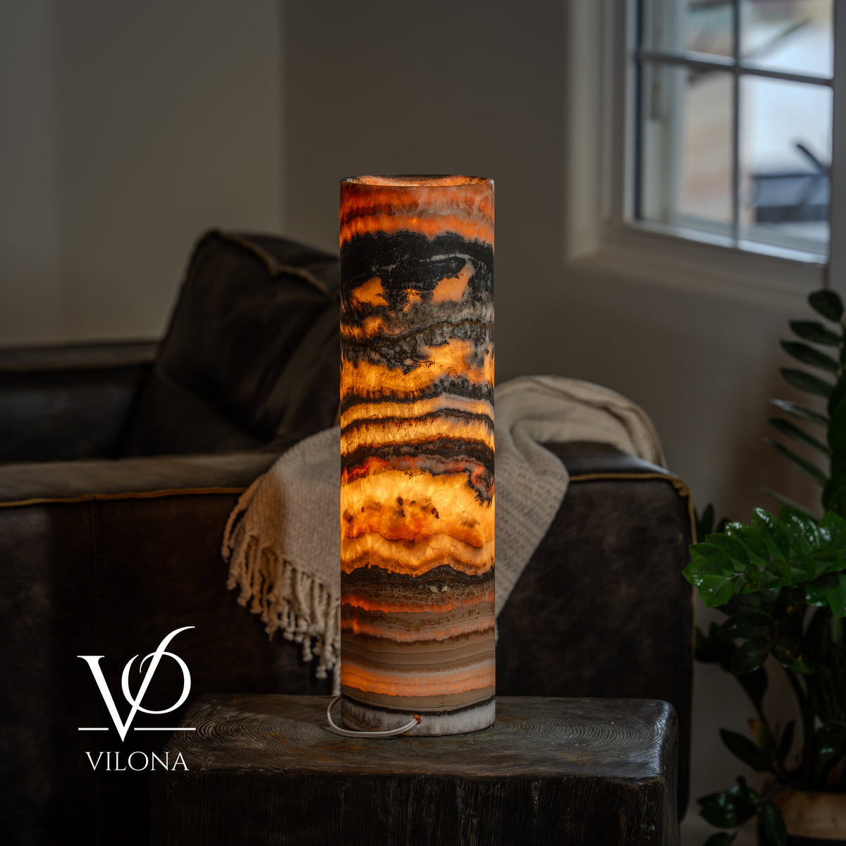 Tangerine Onyx Cylinder Table Lamp — 19.75″