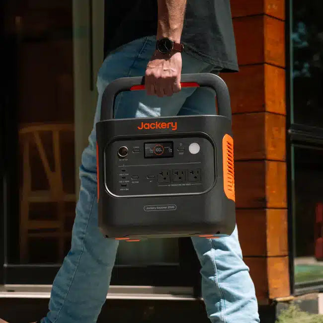 Jackery Solar Generator 2000 V2 – 1*E2000 V2 + 2*200W Solar Panel