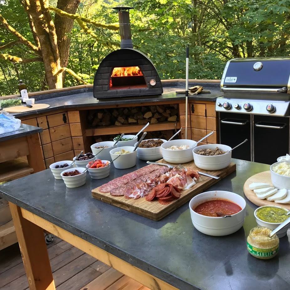 MAXIMUS MOBILE PIZZA OVEN BLACK