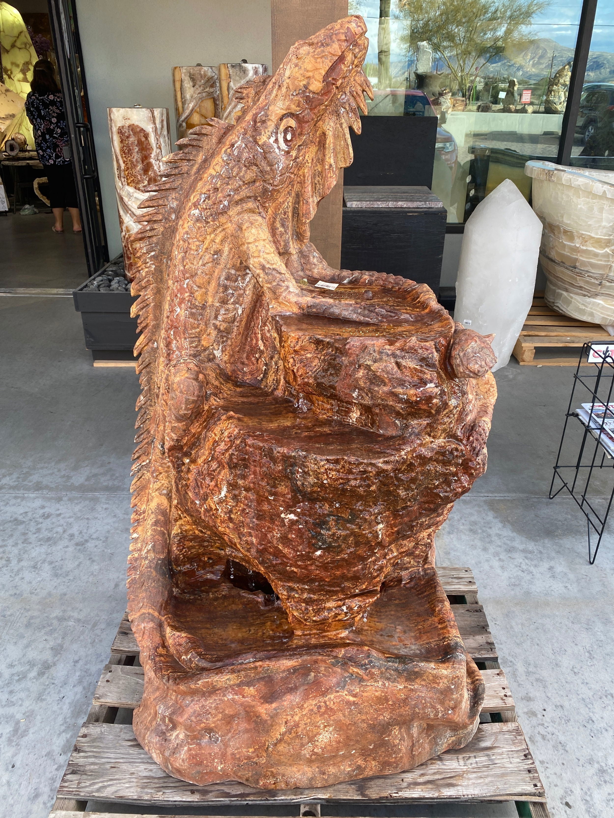 Red Travertine Marble Single Iguana Fountain with Resivoir