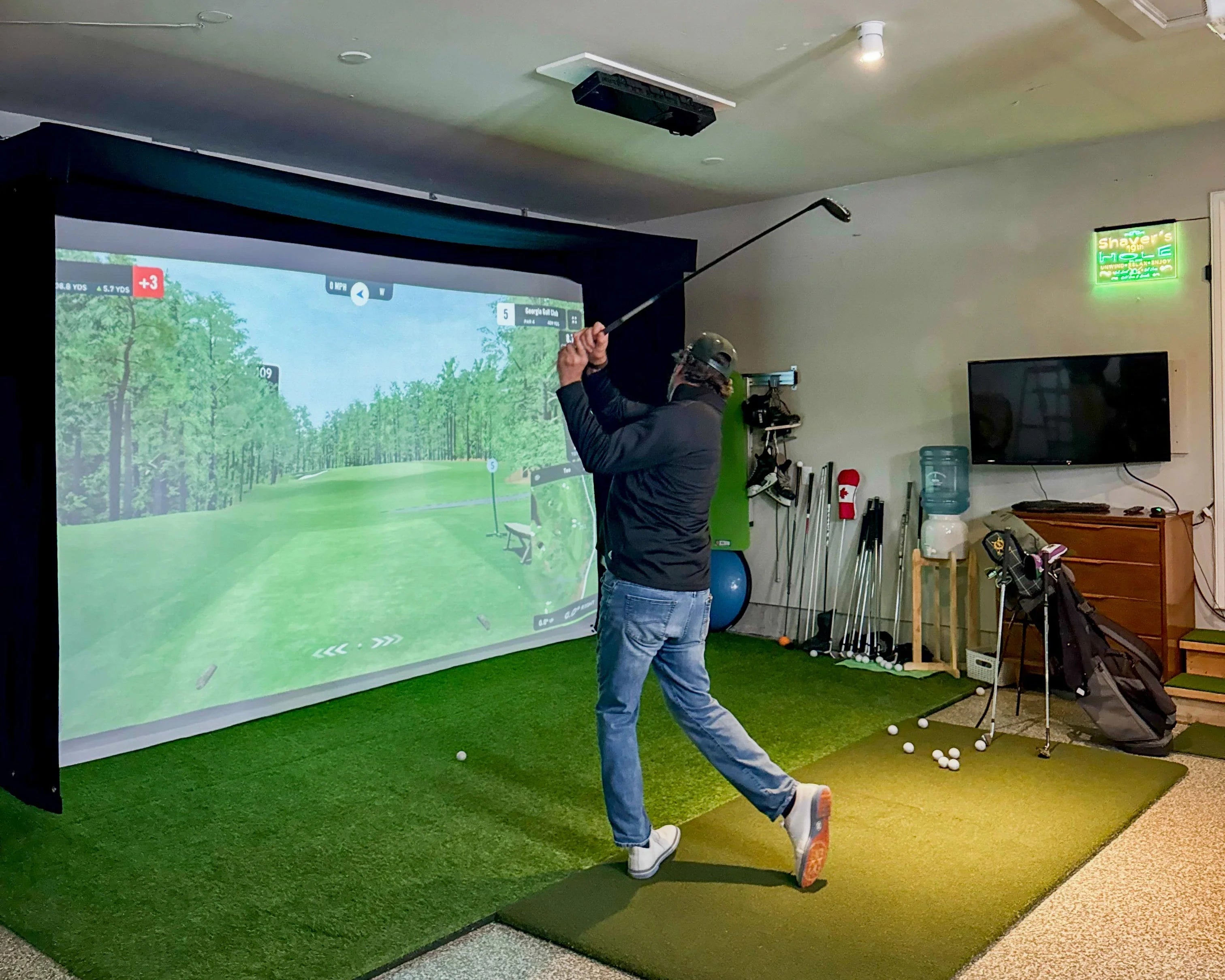 Vanish LITE Semi-Retractable Golf Enclosure