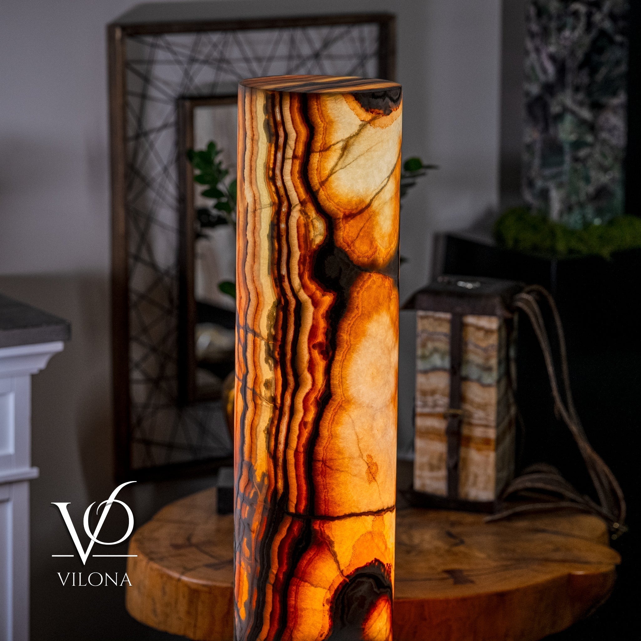 Sahara Onyx Floor Lamp (Cylinder #2)