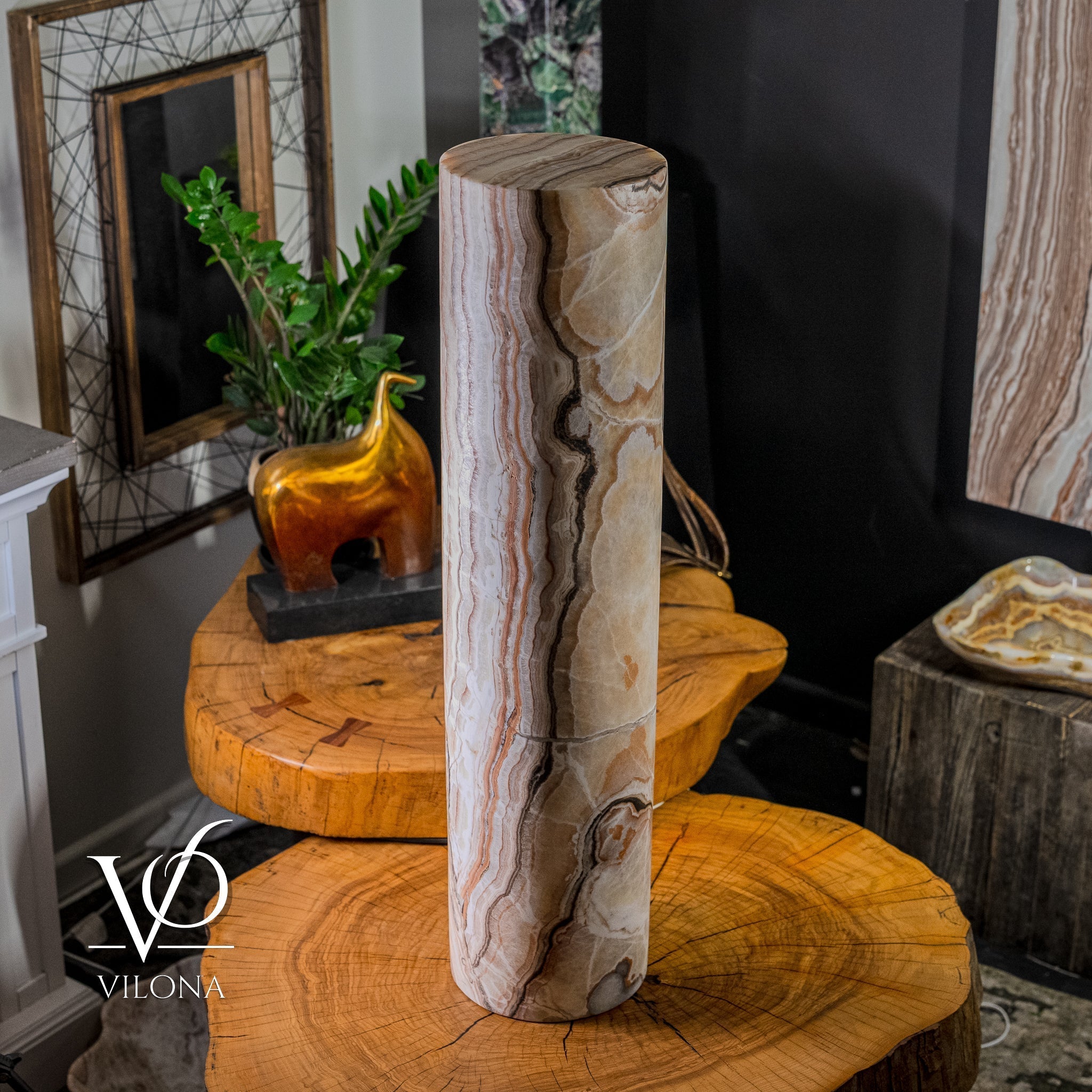 Sahara Onyx Floor Lamp (Cylinder #2)
