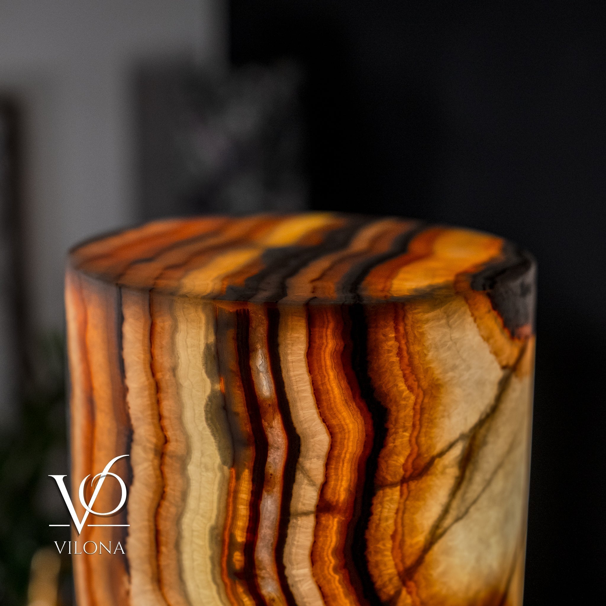 Sahara Onyx Floor Lamp (Cylinder #2)
